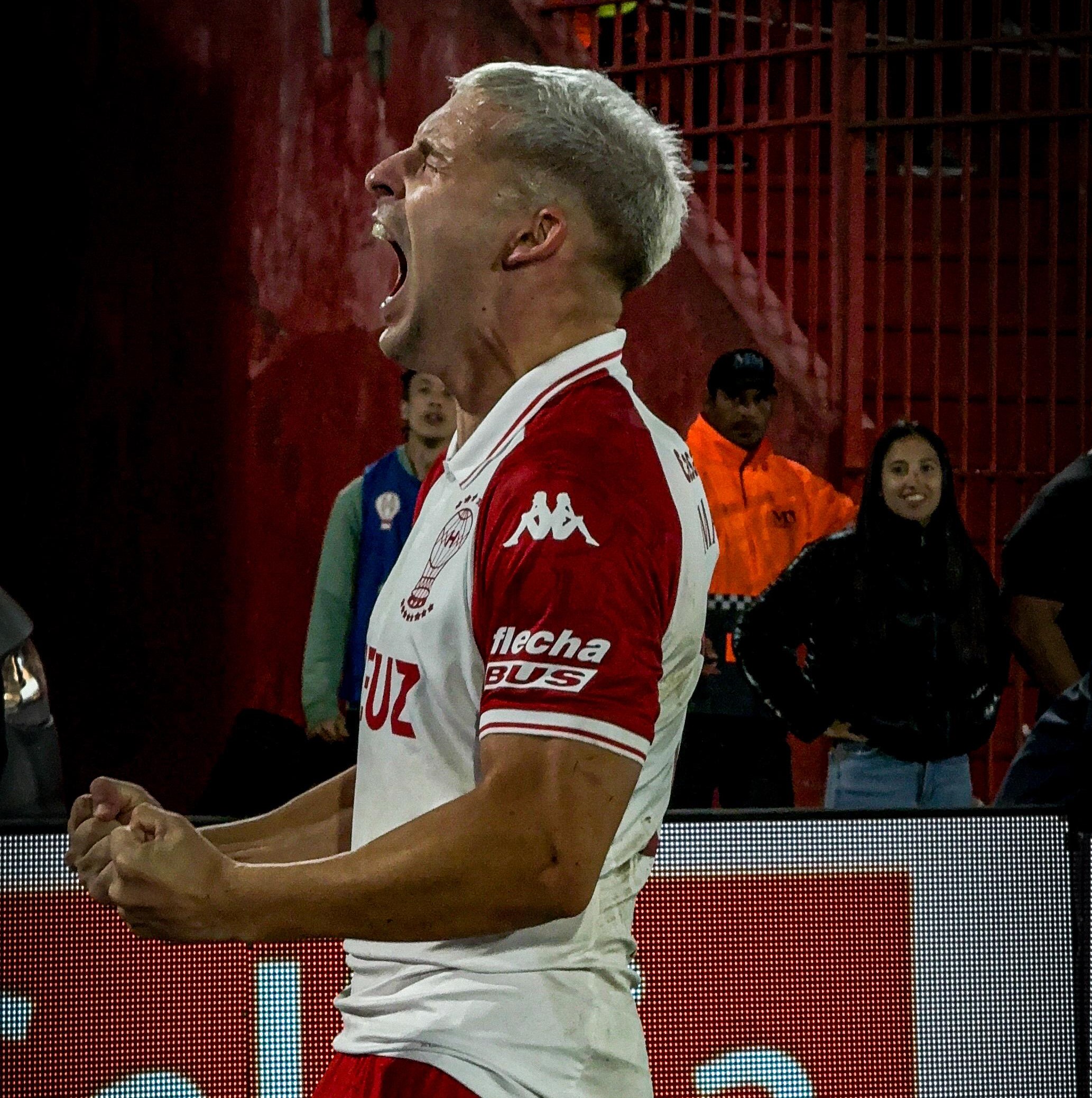 Huracán venció a Riestra y se clasificó a cuartos del Torneo Apertura 2025